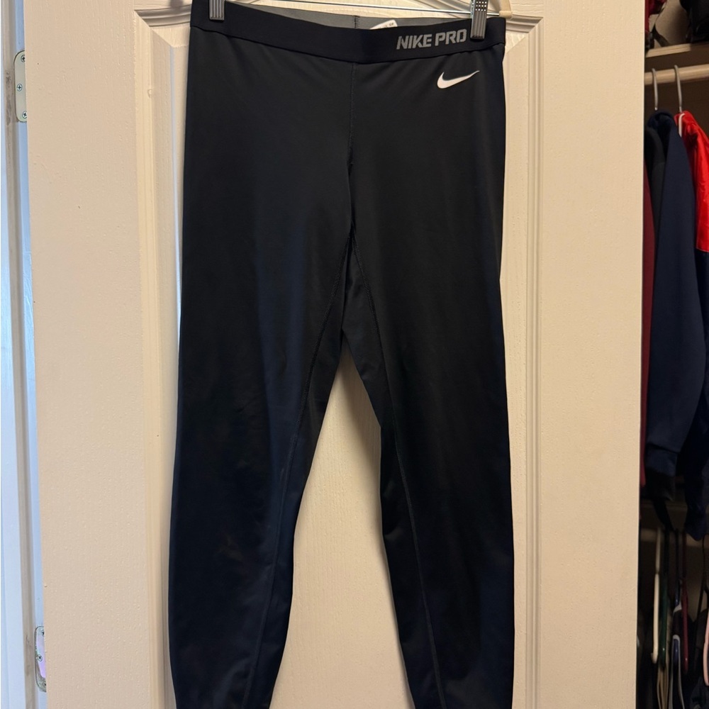 Nike black leggings
